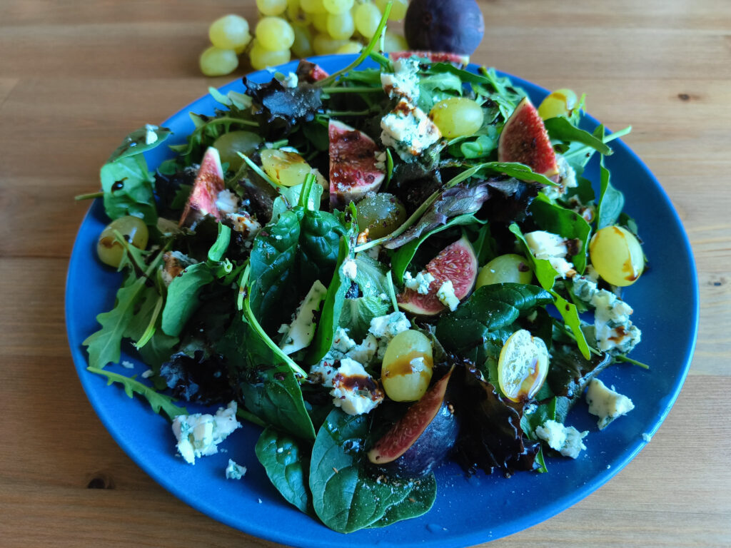 Салат інжир