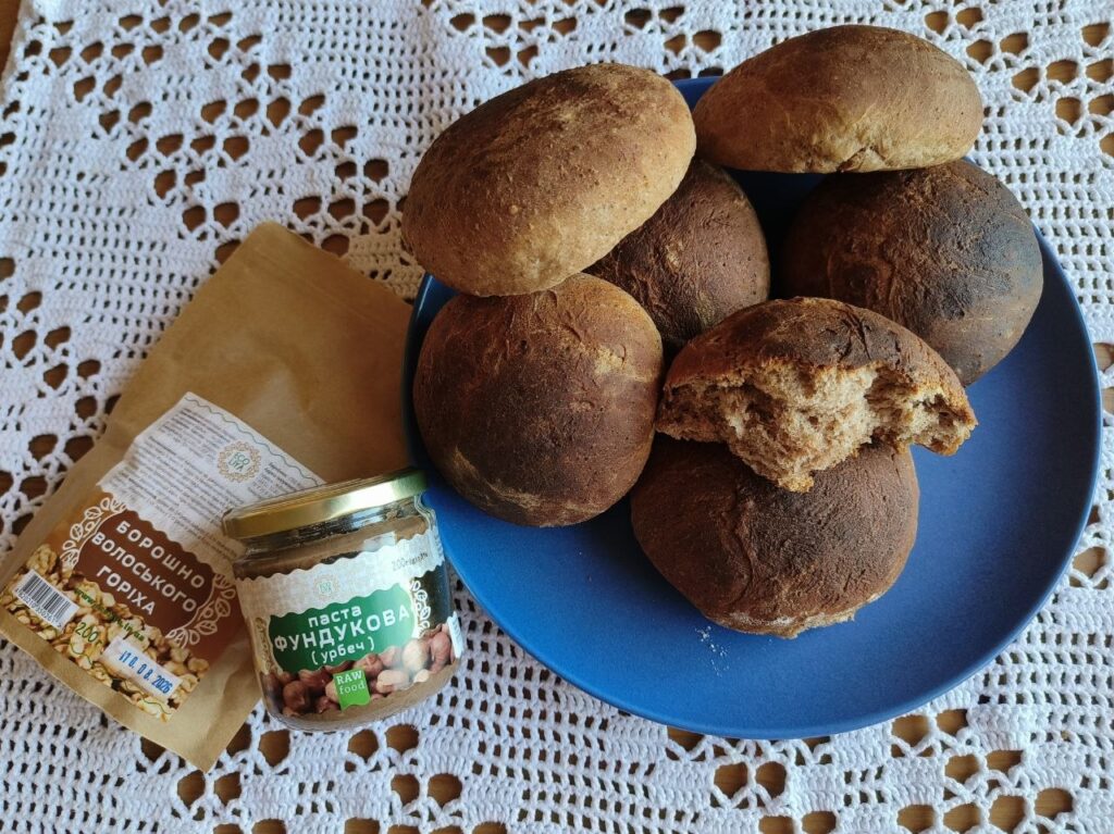 рецепт горіхових булочок
